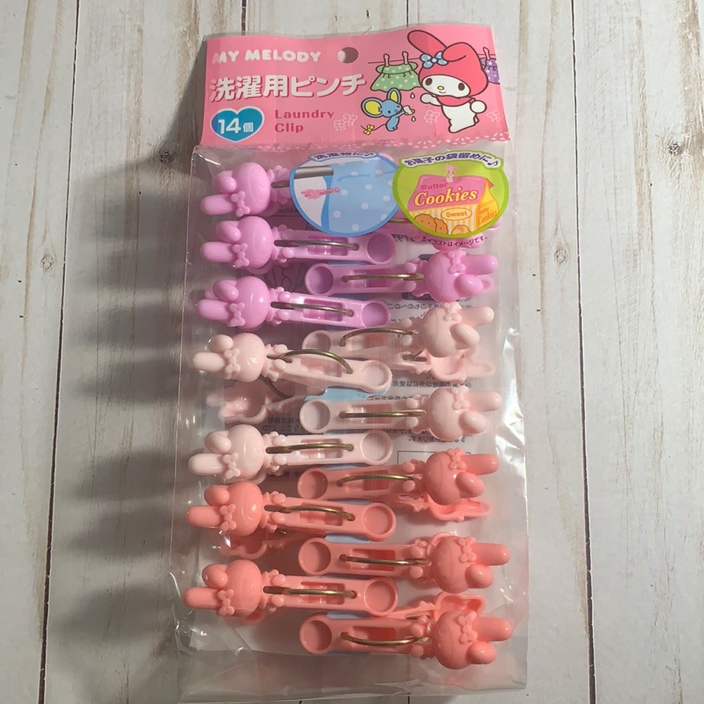 4/$25 NWT Sanrio My Melody Laundry Clips